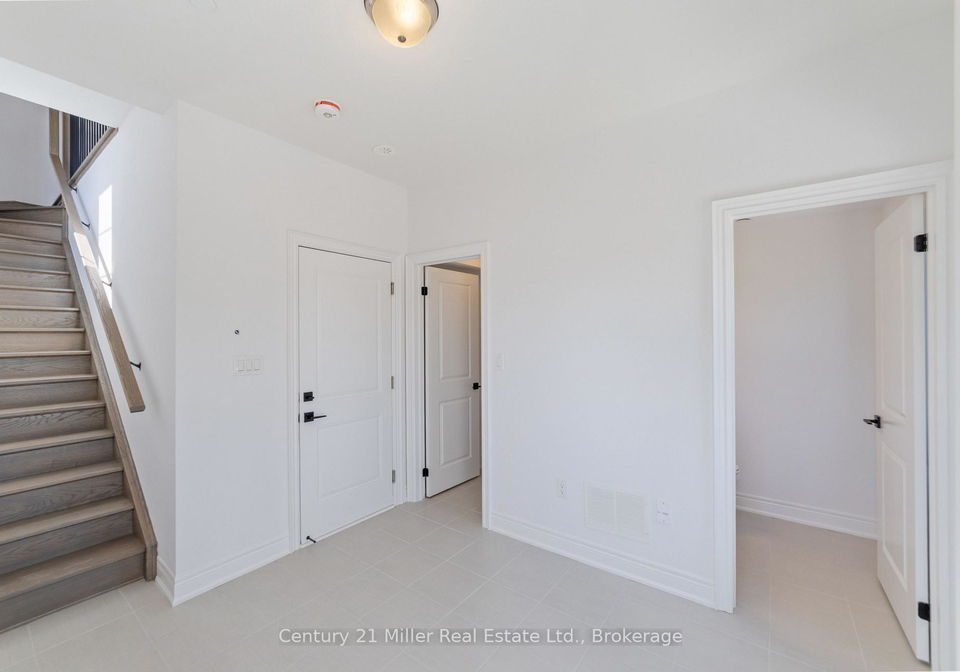 2140-trafalgar-road-oakville-ontario-w12609684