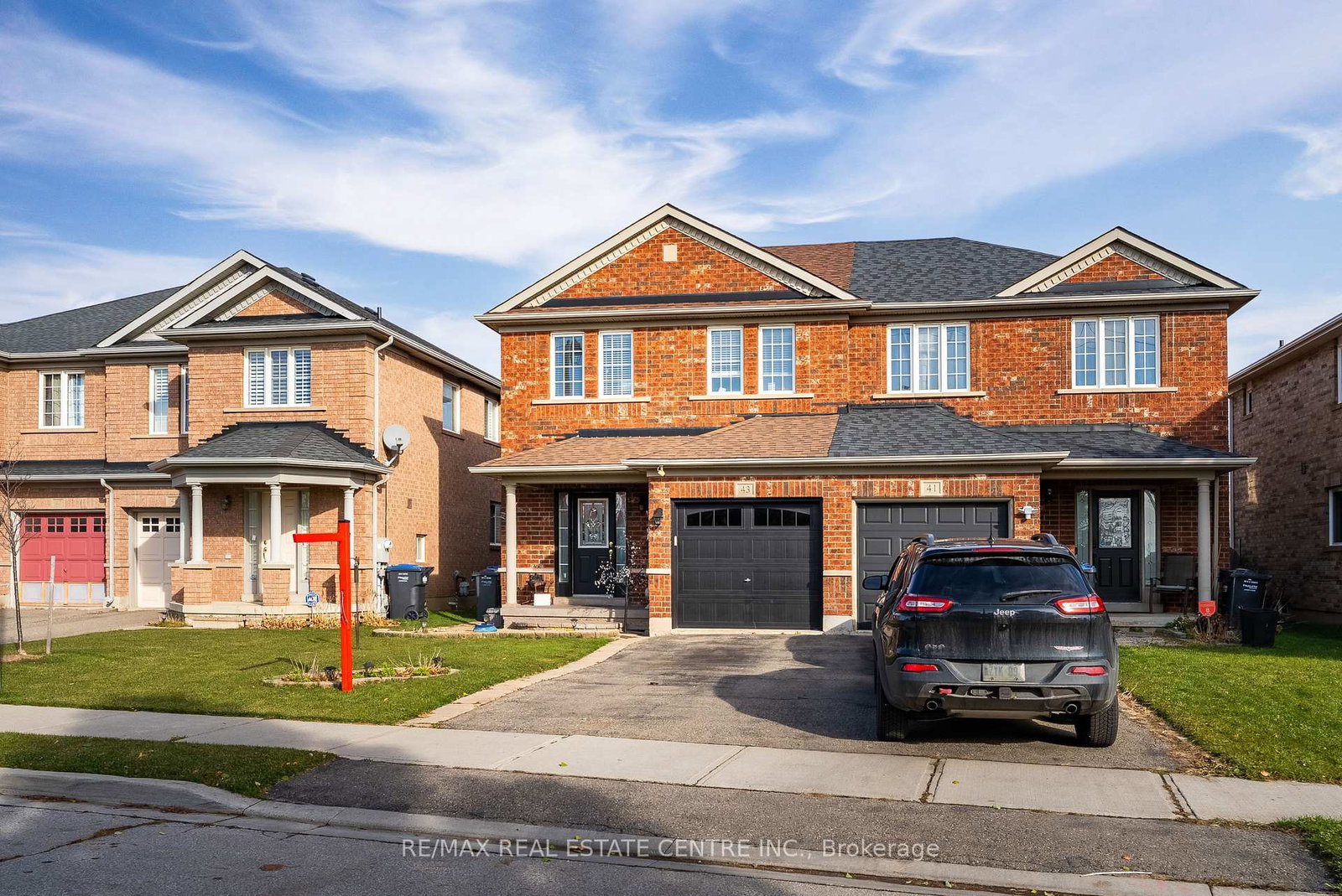 43-lockheed-crescent-brampton-ontario-w12609788