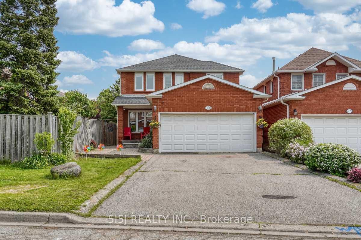 4679-owl-circle-mississauga-ontario-w12609892