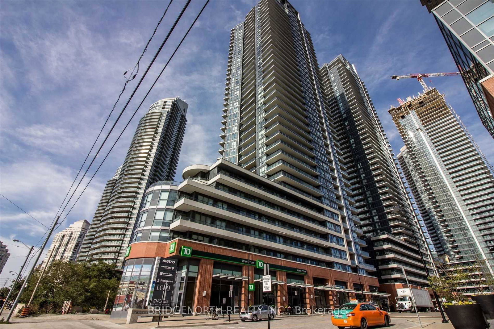 2212-lakeshore-boulevard-w-etobicoke-ontario-w12610024