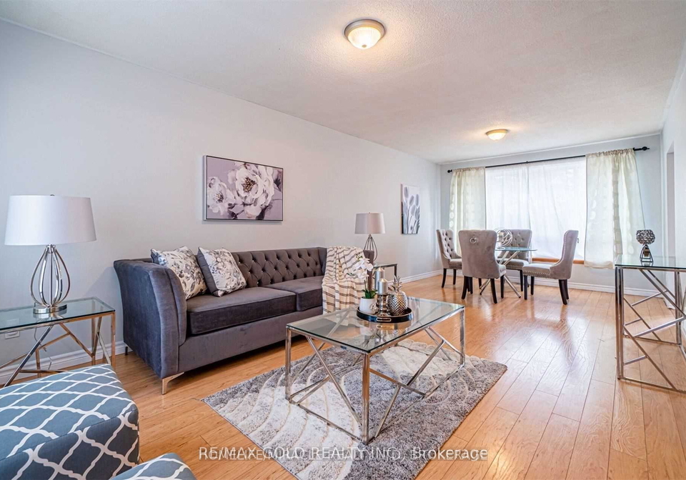 11-durham-crescent-brampton-ontario-w12610150