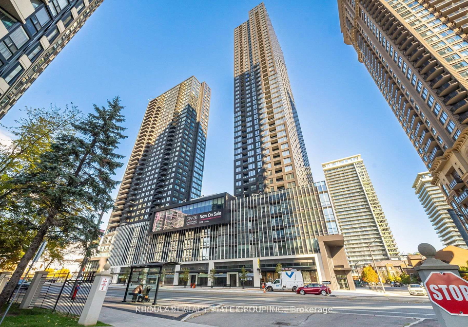 395-square-one-drive-mississauga-ontario-w12610290