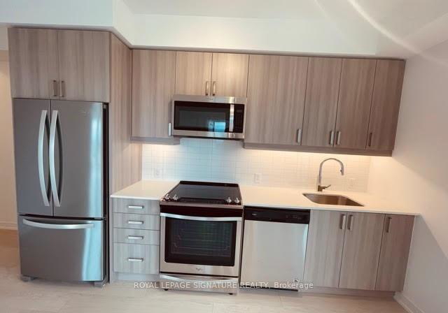 8-nahani-way-mississauga-ontario-w12610612