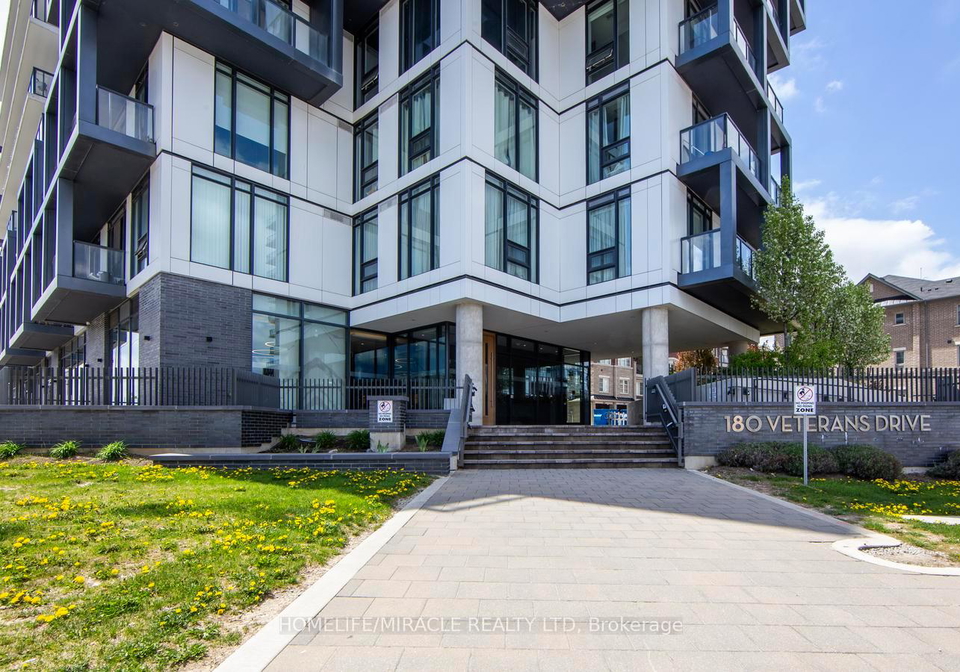 180-veterans-drive-brampton-ontario-w12610956