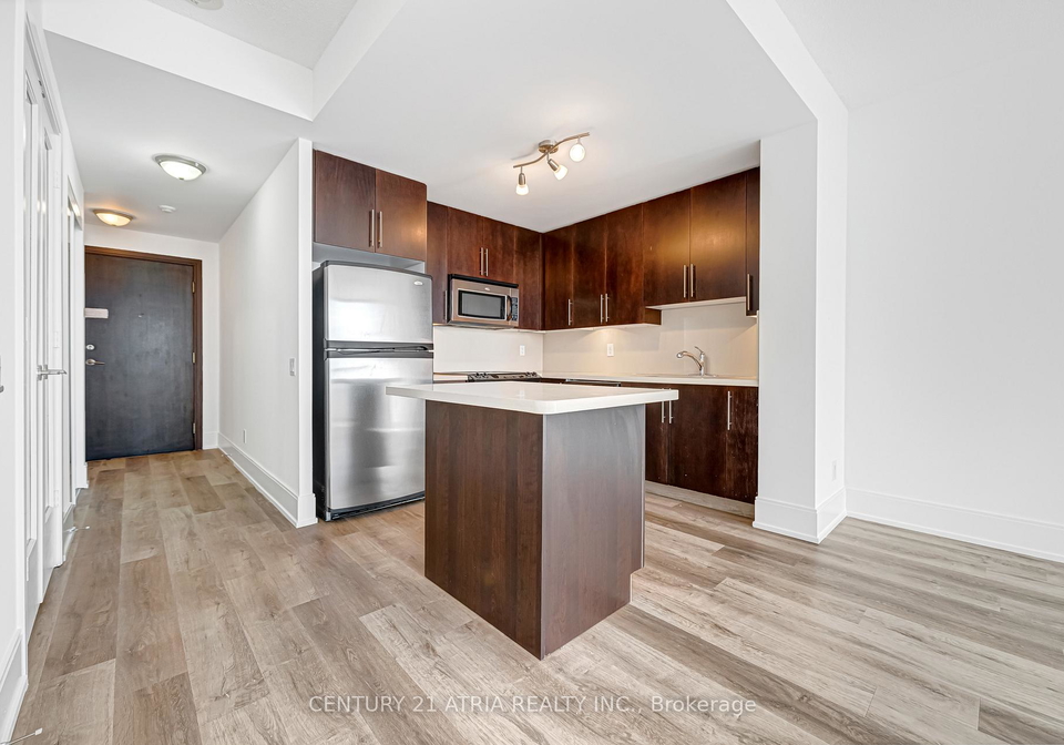 25-viking-lane-etobicoke-ontario-w12611008