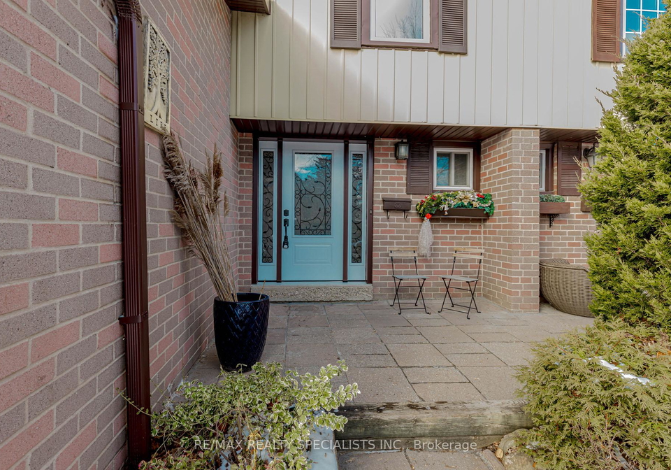 7227-joliette-crescent-mississauga-ontario-w12611128