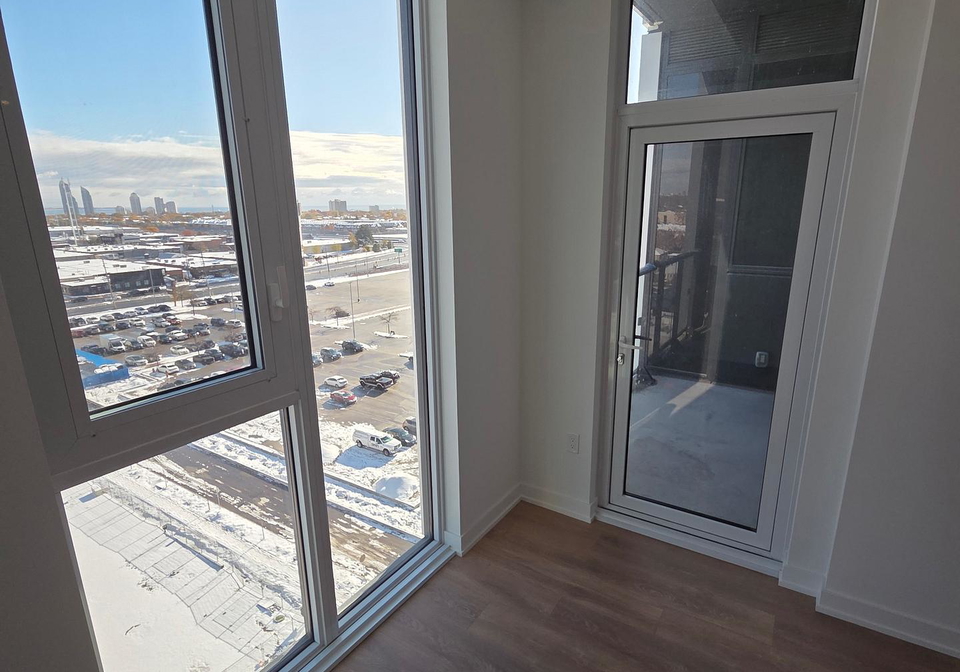 1037-the-queensway-etobicoke-ontario-w12611172