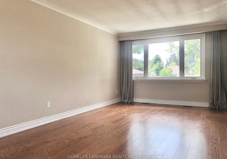 529-third-line-oakville-ontario-w12611298