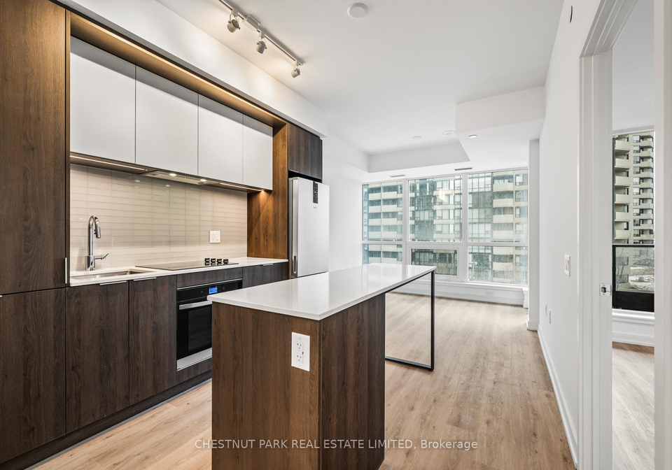 395-square-one-drive-mississauga-ontario-w12611356