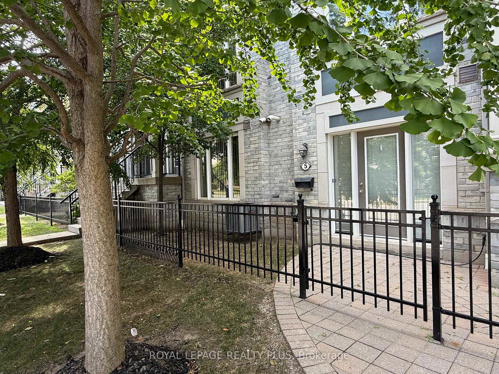 301destination-drive-mississauga-ontario-w12611524