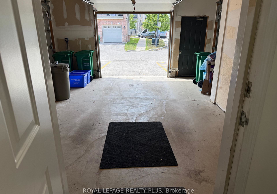 301destination-drive-mississauga-ontario-w12611524