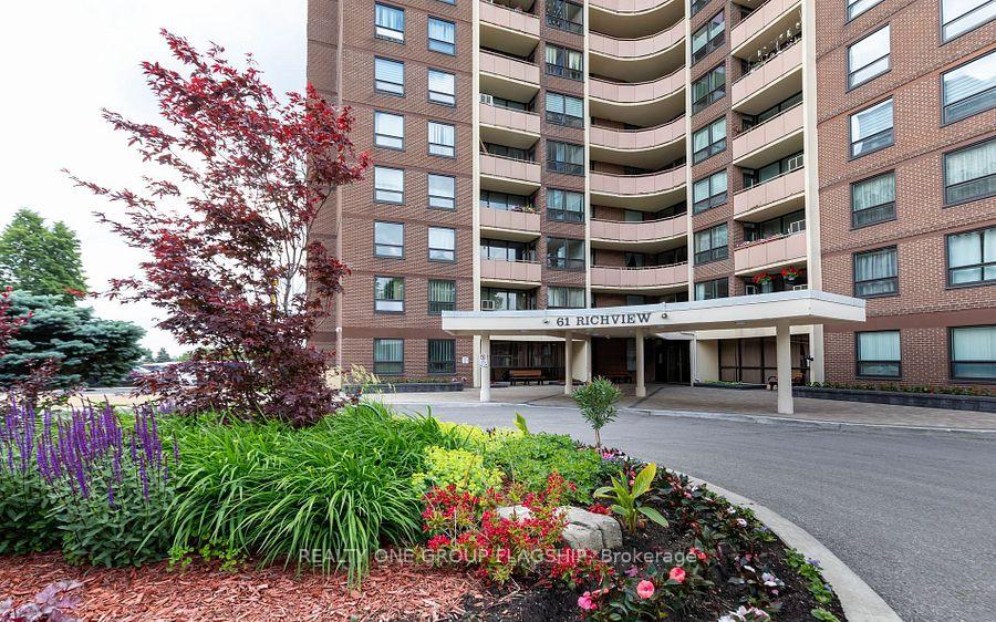 61-richview-road-s-etobicoke-ontario-w12611628