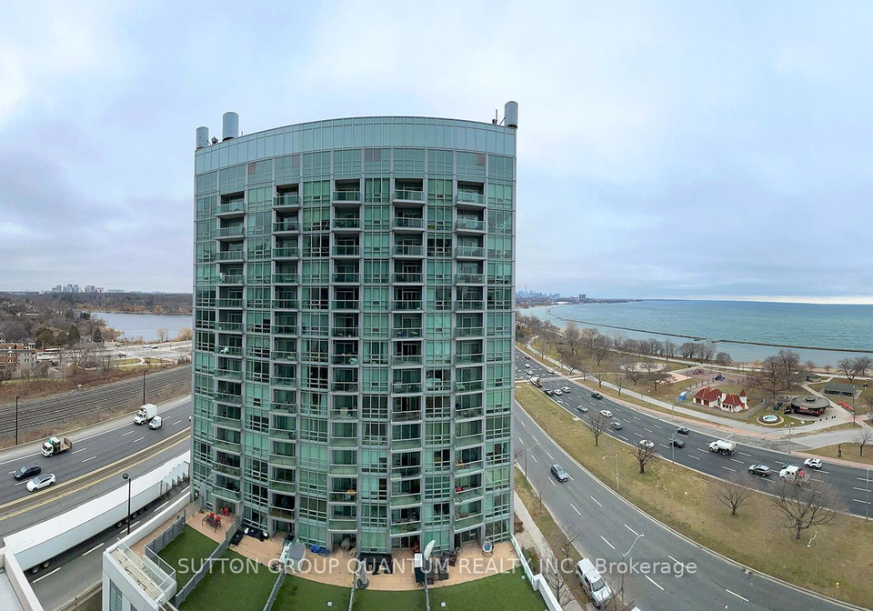 1926-lake-shore-boulevard-w-toronto-ontario-w12611946