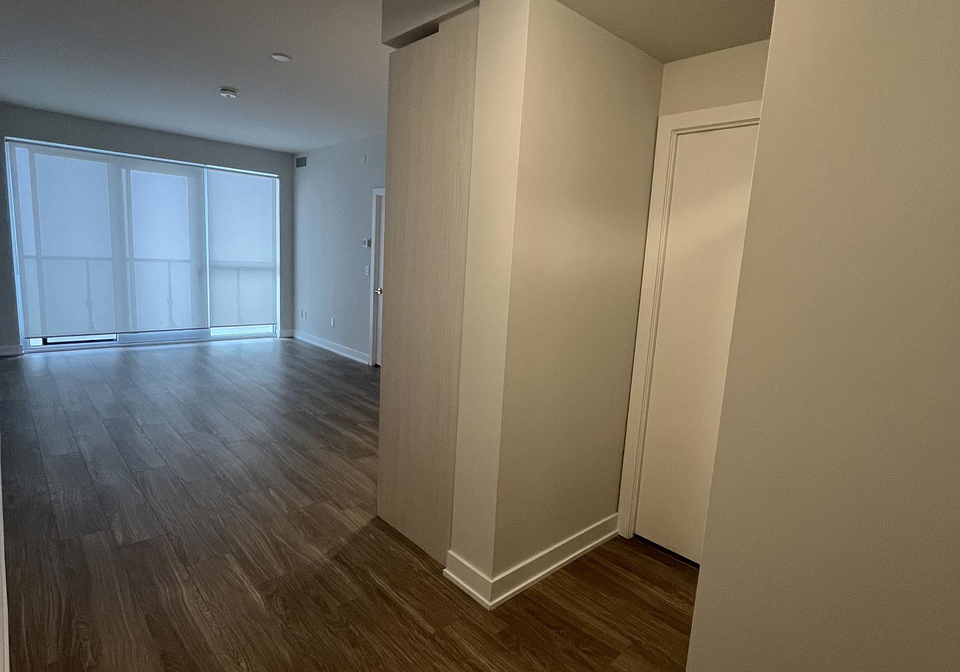4130-parkside-village-drive-mississauga-ontario-w12612034
