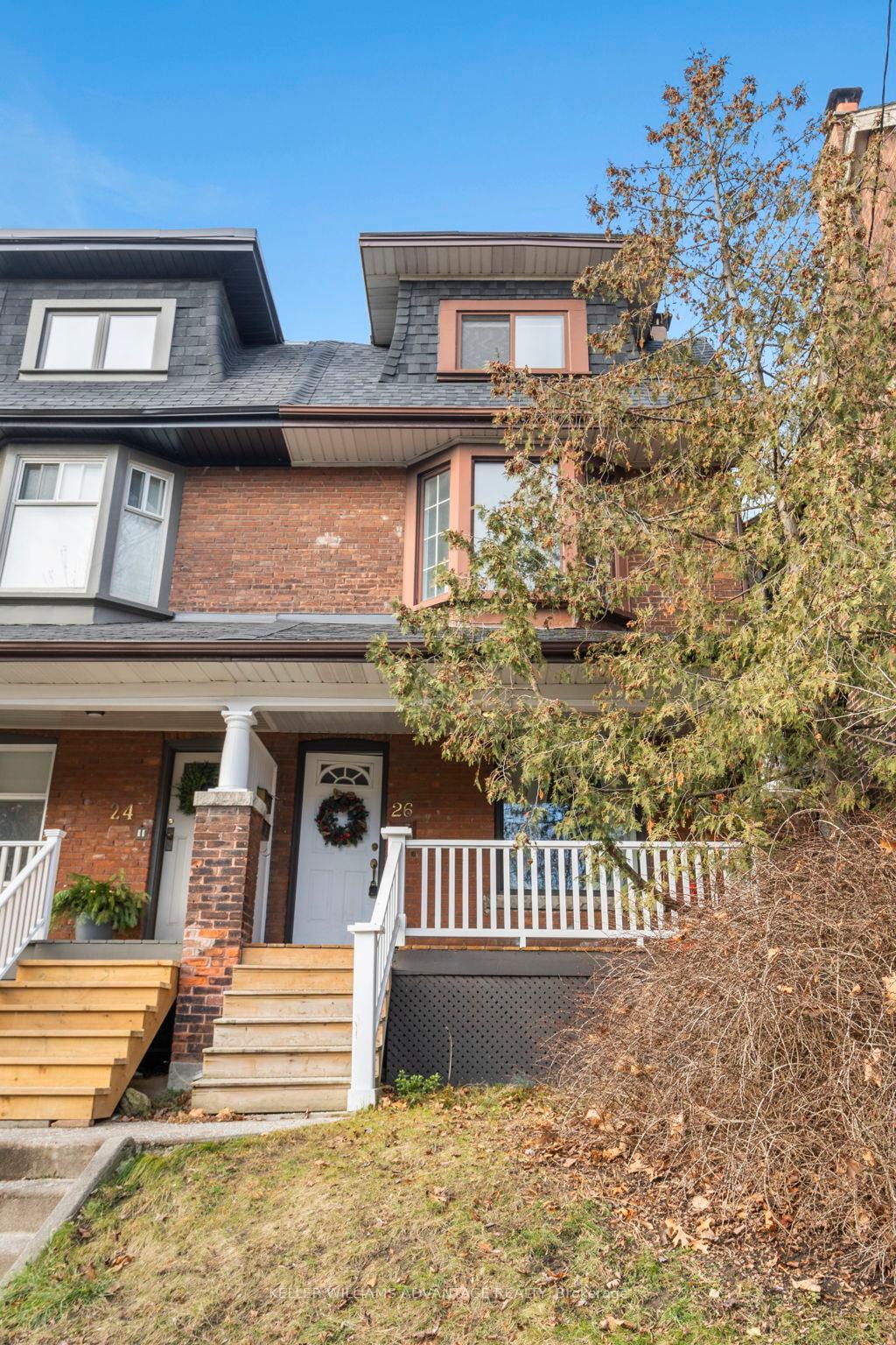 26-indian-road-toronto-ontario-w12612062