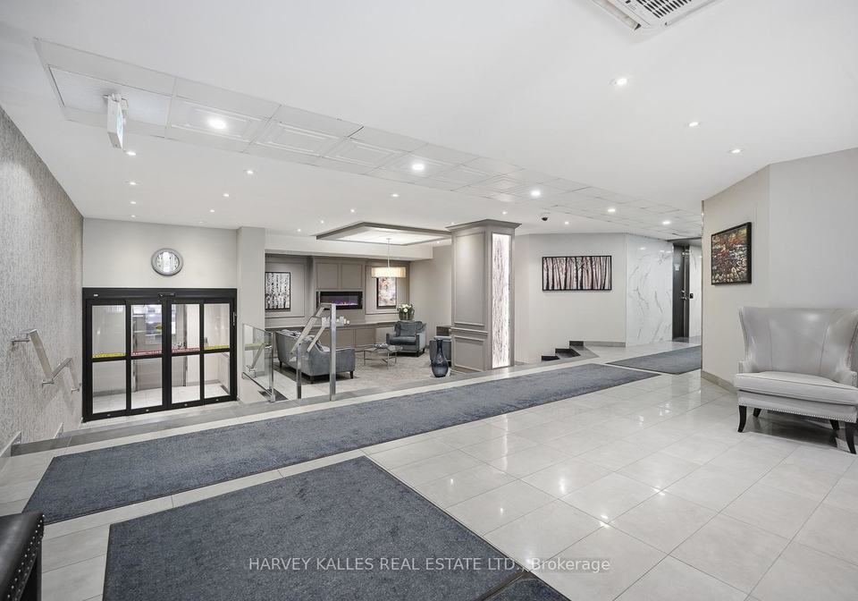965-inverhouse-drive-mississauga-ontario-w12612092