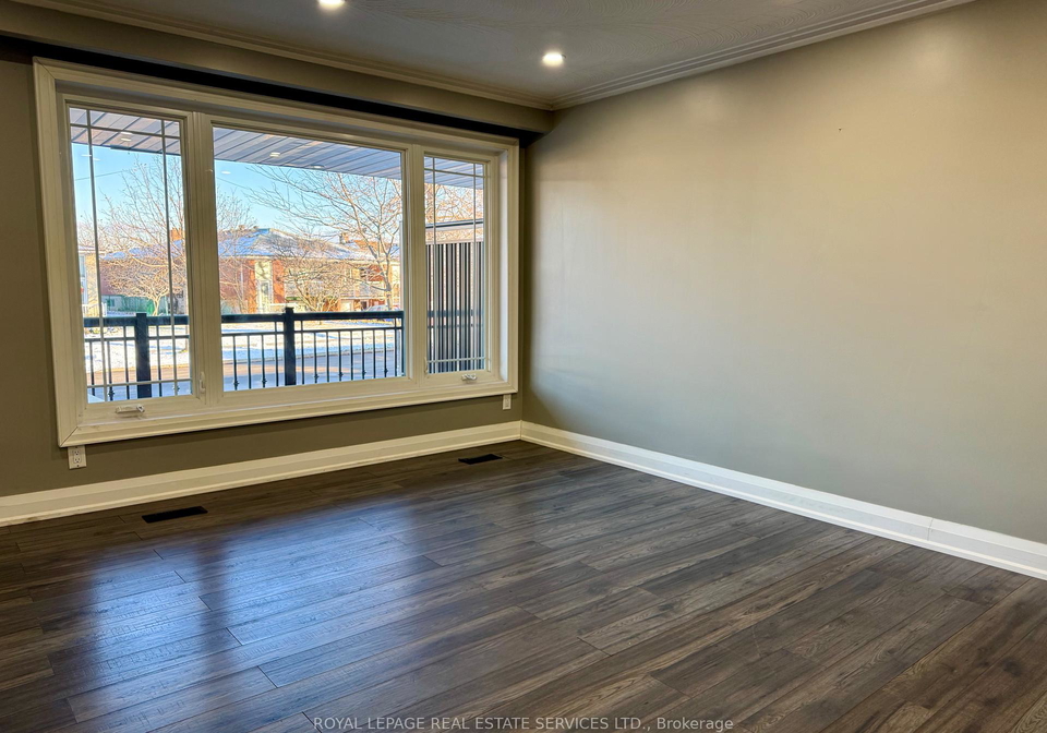 70-hisey-crescent-york-ontario-w12612134