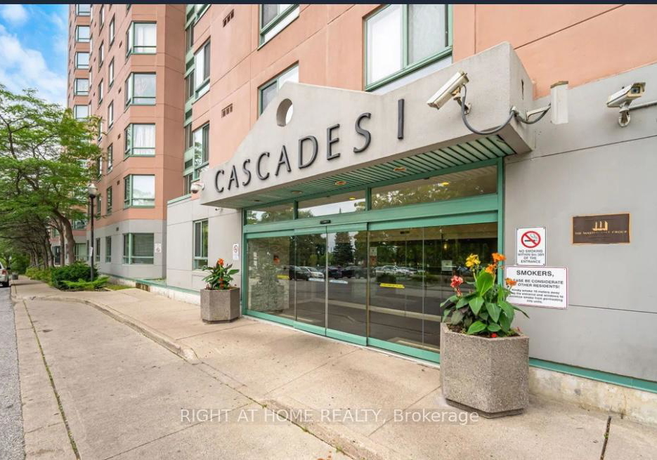 61-markbrook-lane-etobicoke-ontario-w12612180