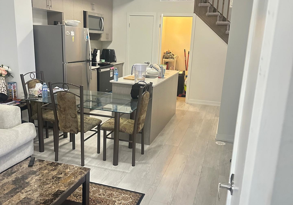 3562-colonial-drive-mississauga-ontario-w12612744
