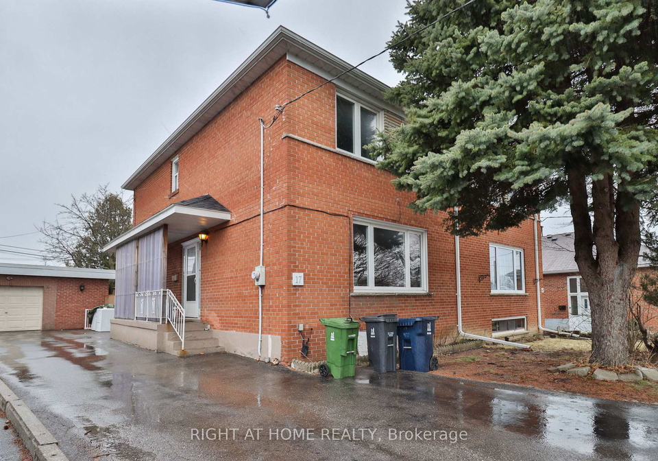17-rambler-place-york-ontario-w12613046