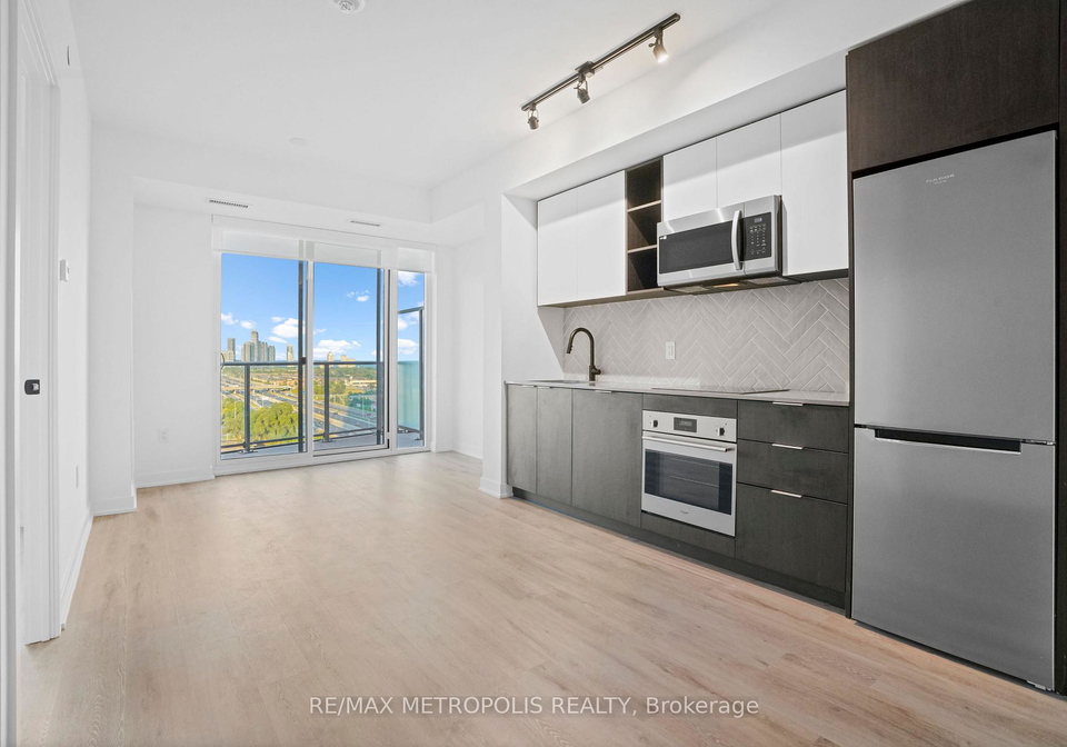 36-zorra-street-etobicoke-ontario-w12613192