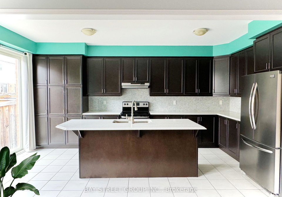 1091-biason-circle-milton-ontario-w12613200