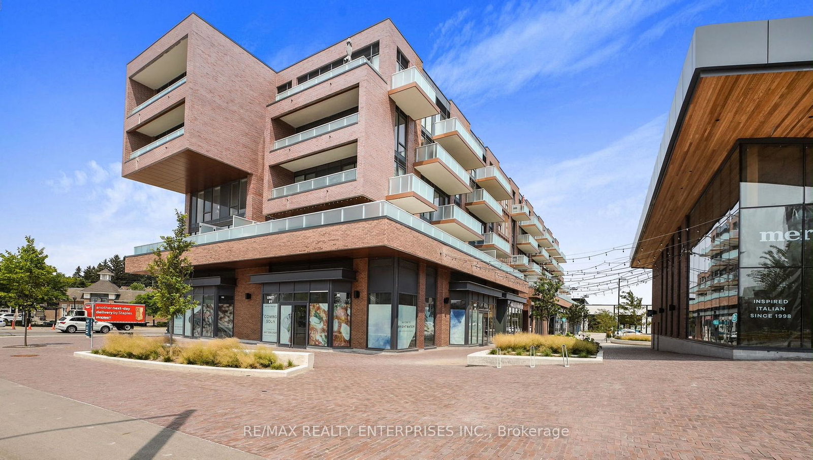 215-lakeshore-road-w-mississauga-ontario-w12613242