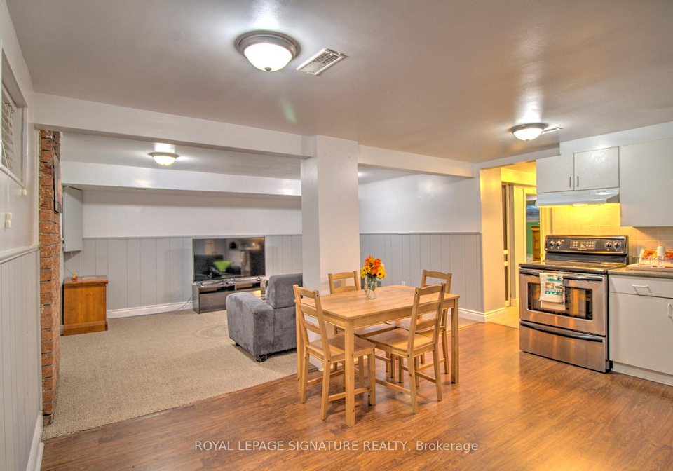 2015-fontwell-crescent-mississauga-ontario-w12613416