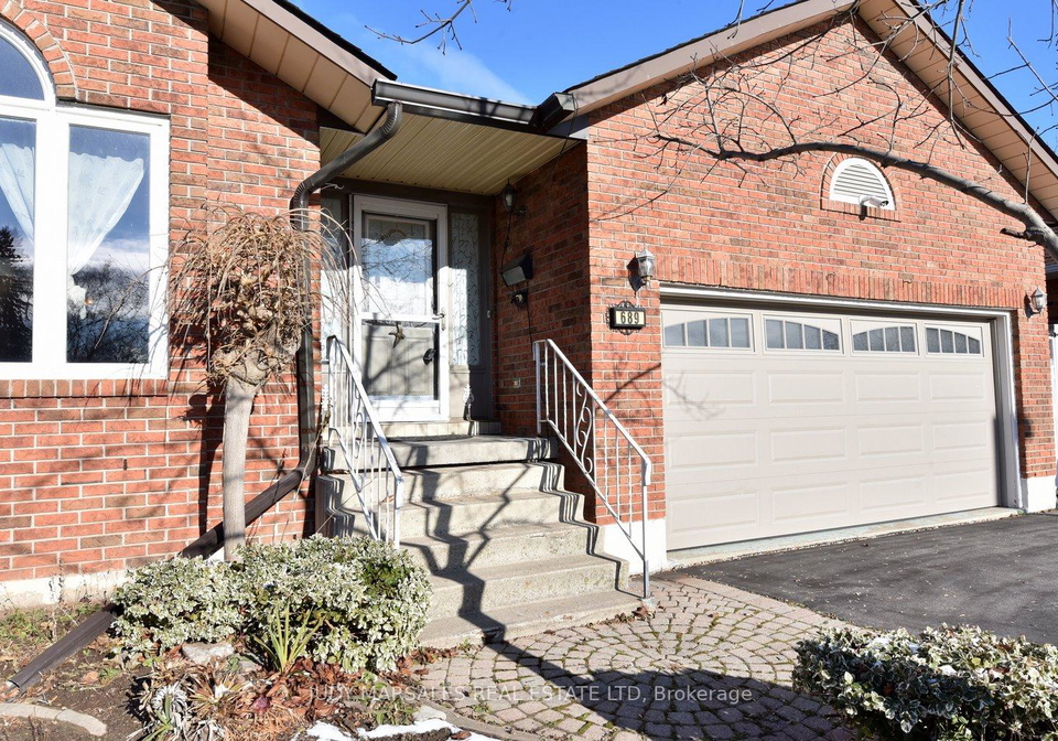 689-penny-lane-burlington-ontario-w12613814