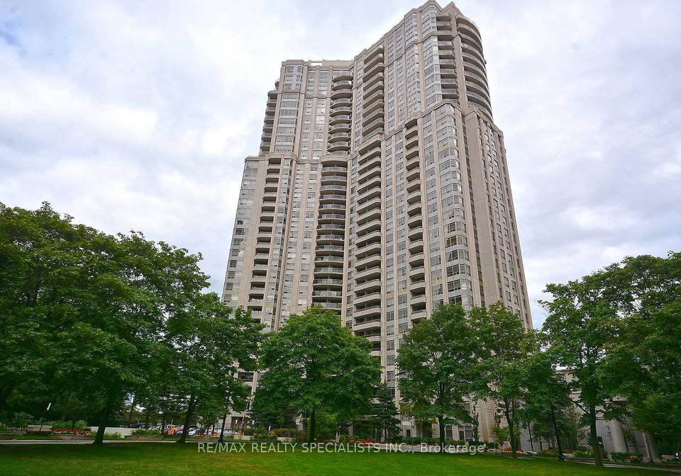 35-kingsbridge-garden-circle-mississauga-ontario-w12613888