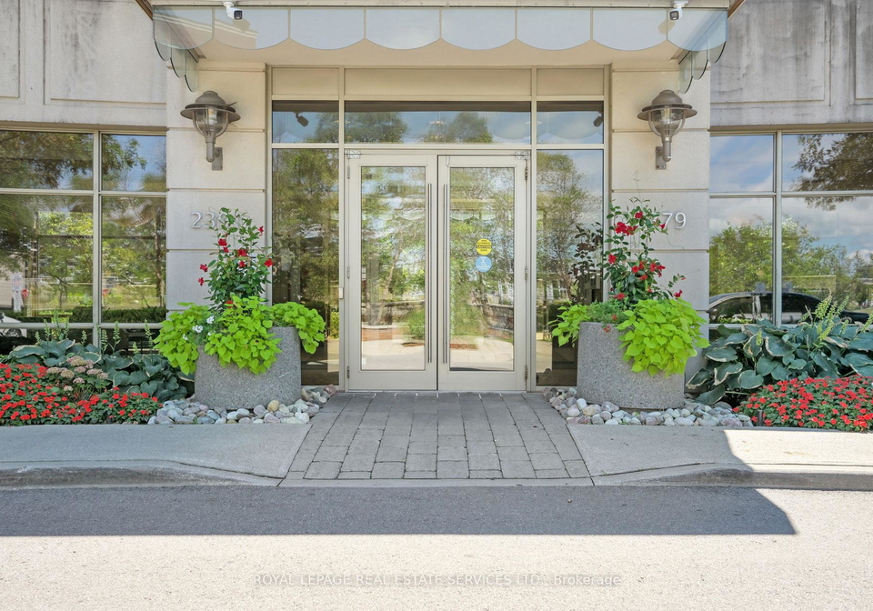 2391-central-park-drive-oakville-ontario-w12613898