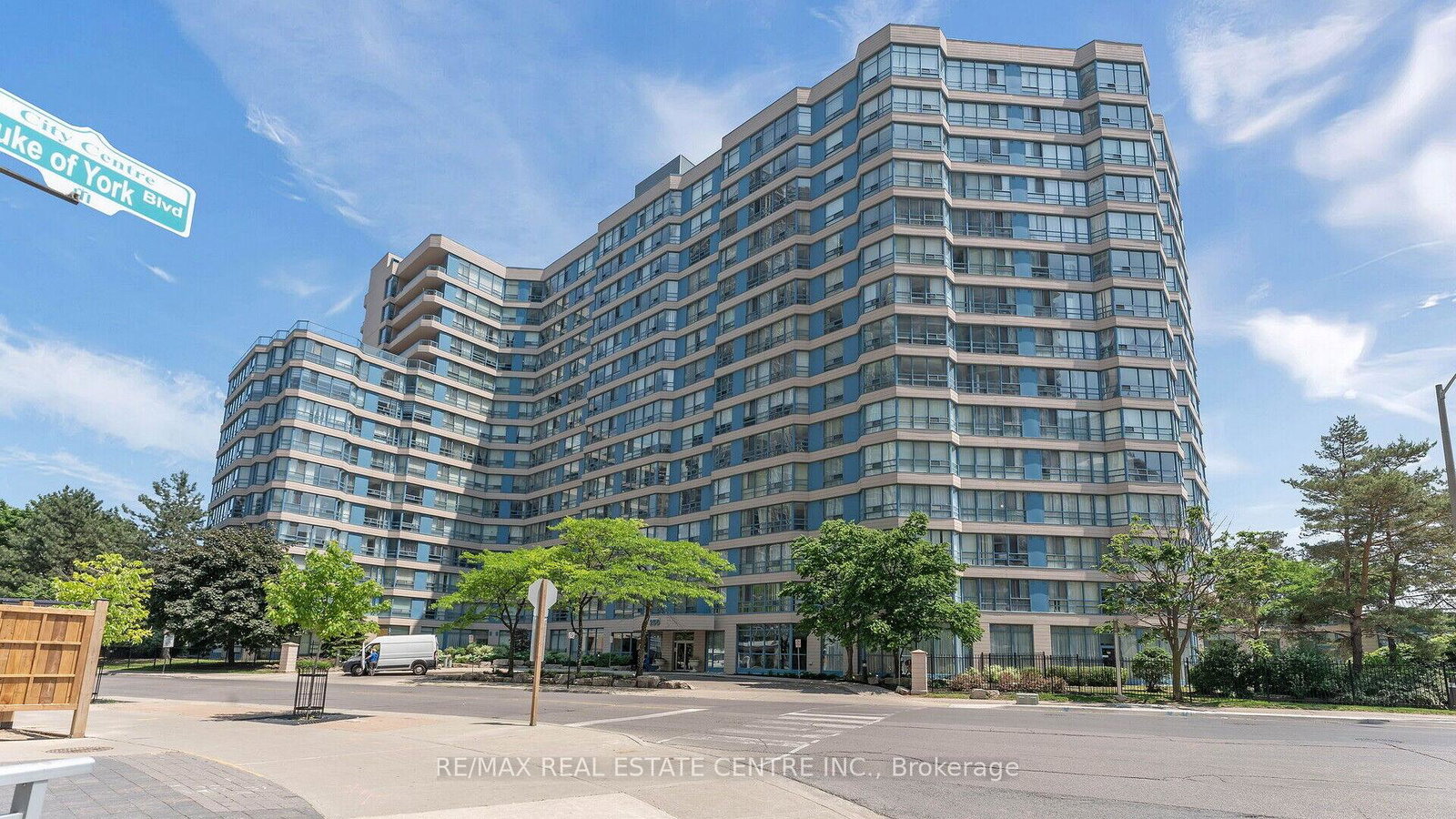 250-e-webb-drive-mississauga-ontario-w12614424