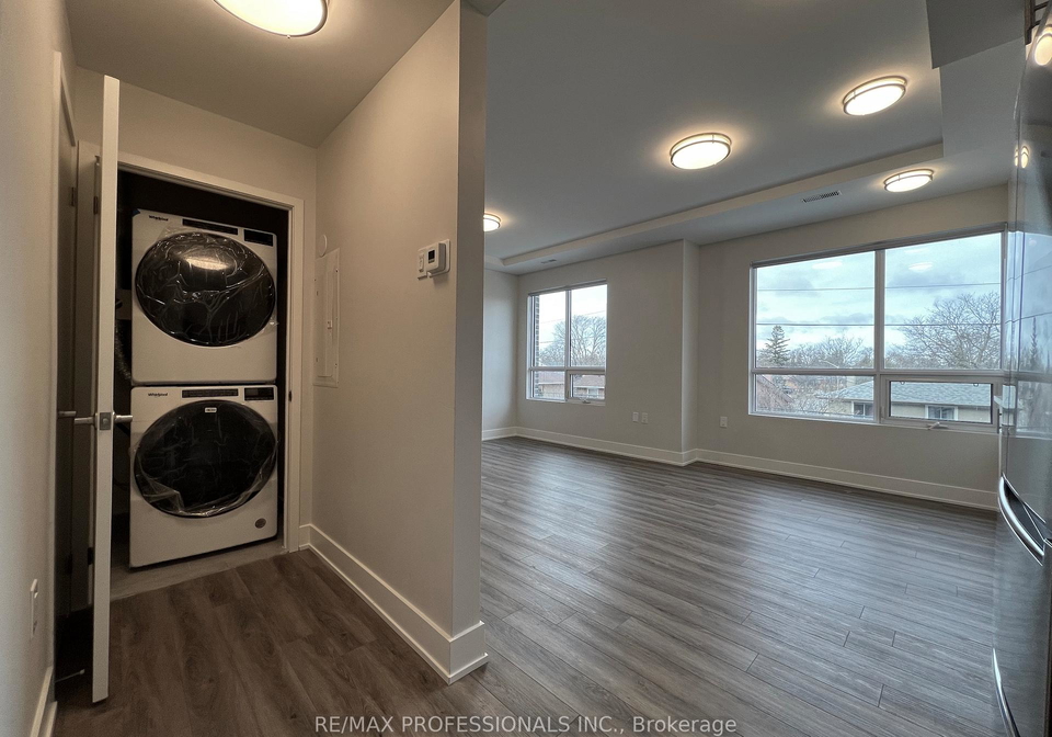 62-dixfield-drive-etobicoke-ontario-w12614744