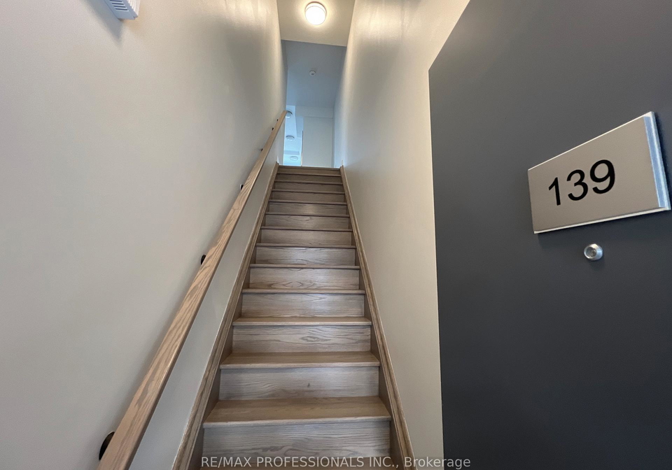 62-dixfield-drive-etobicoke-ontario-w12614770