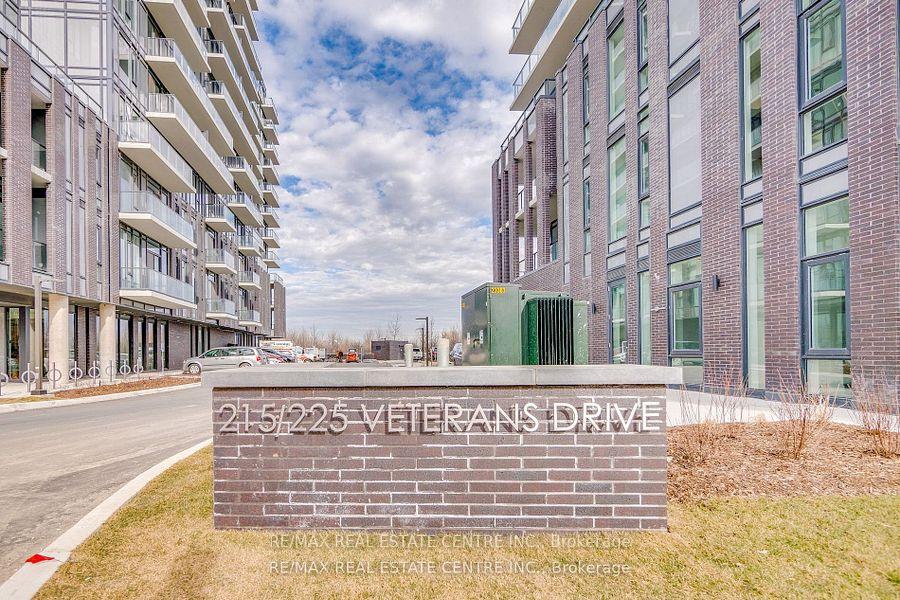 225-veterans-drive-n-brampton-ontario-w12614946