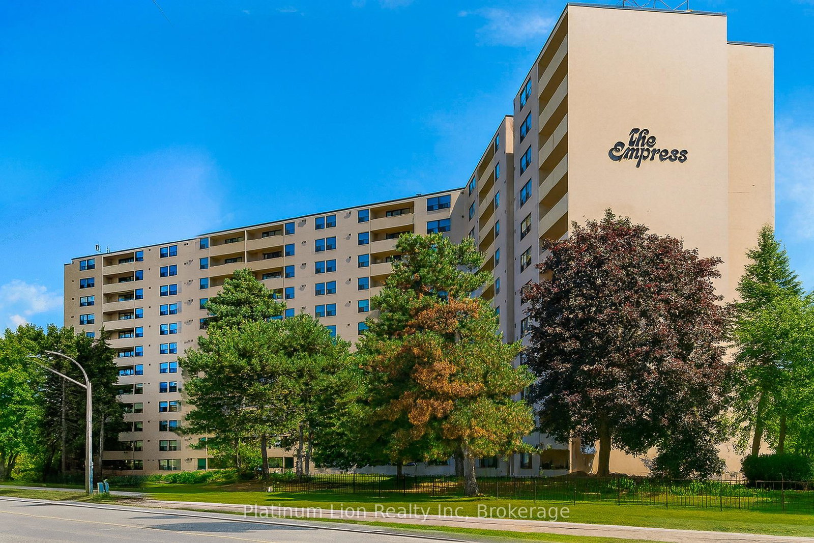 700-dynes-road-burlington-ontario-w12615416