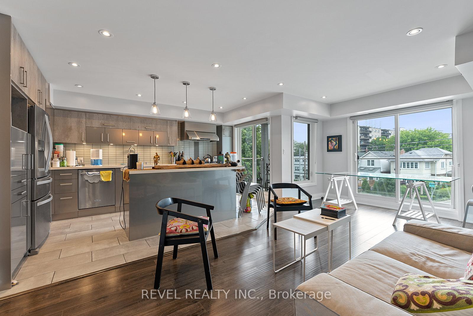 2504-lakeshore-boulevard-w-etobicoke-ontario-w12615768