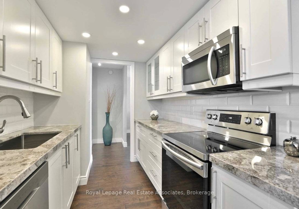 3100-kirwin-avenue-mississauga-ontario-w12615818