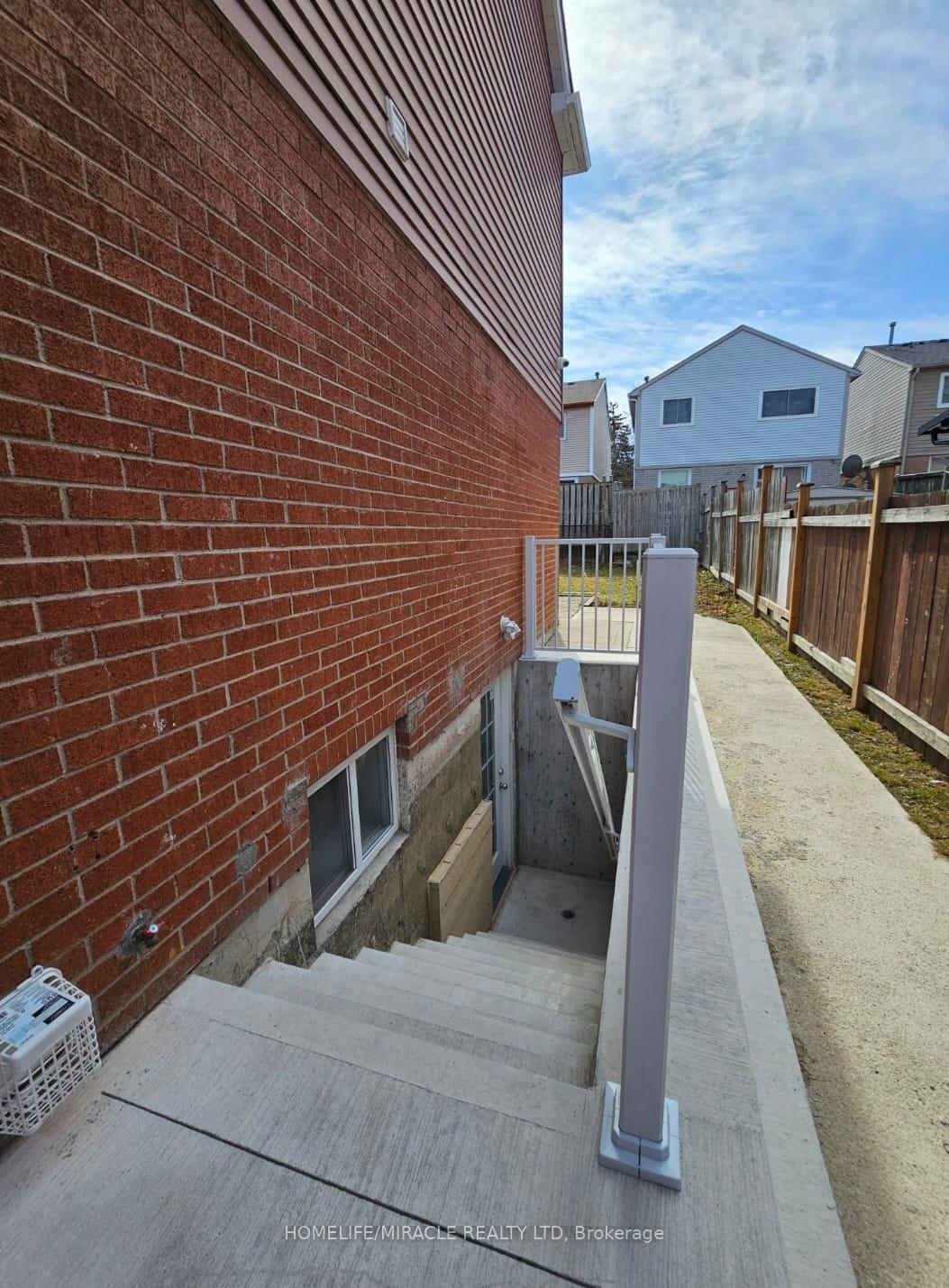40-judith-crescent-brampton-ontario-w12615856