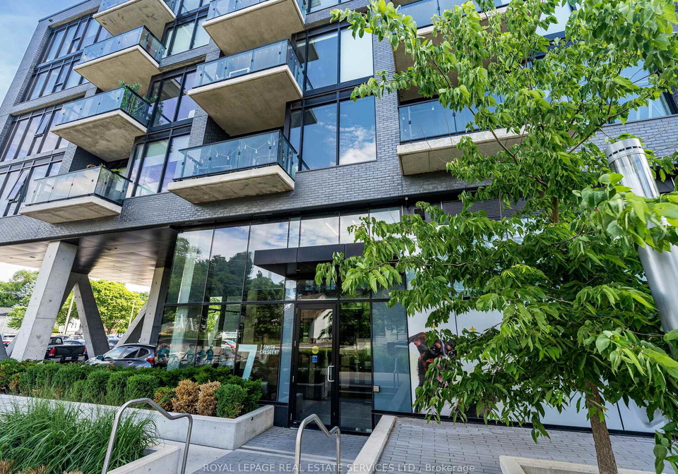 7-smith-crescent-etobicoke-ontario-w12616060