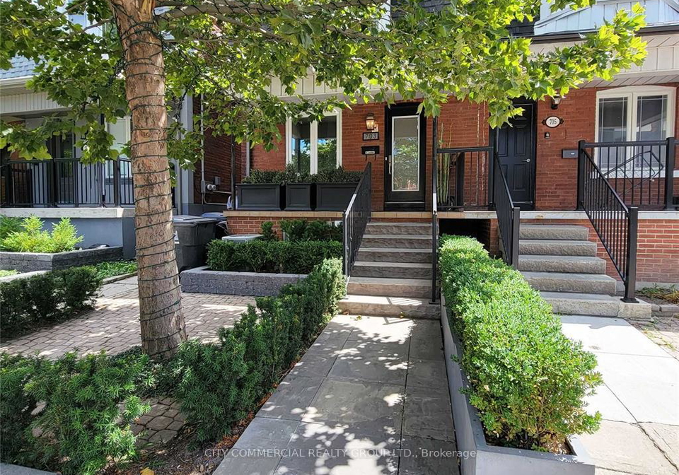 70dupont-street-toronto-ontario-w12616186