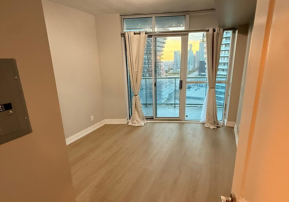 80-absolute-avenue-mississauga-ontario-w12616330