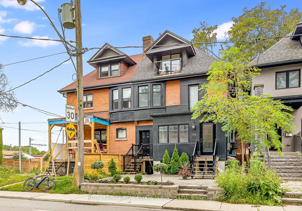 19-springhurst-avenue-toronto-ontario-w12616584