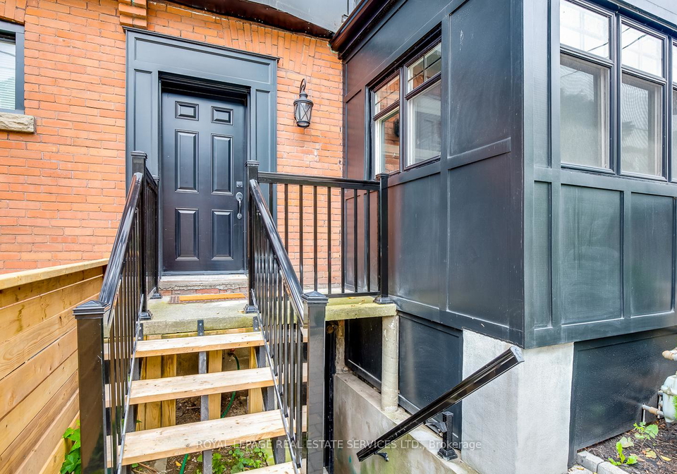 19-springhurst-avenue-toronto-ontario-w12616584