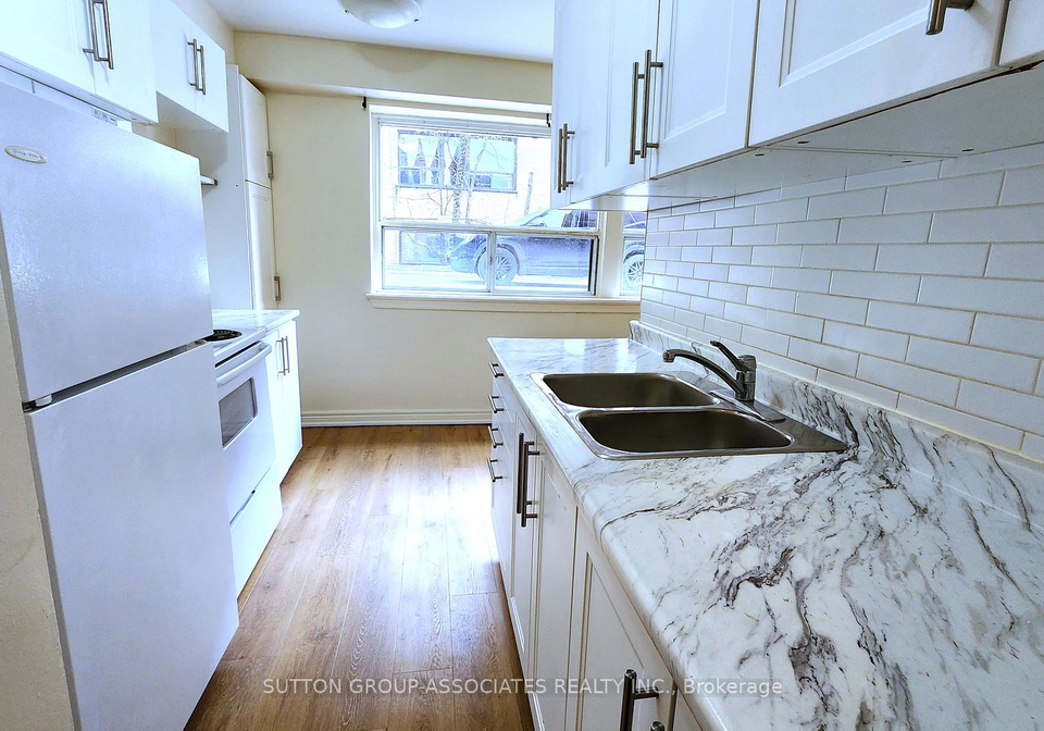 3-greenbrook-drive-north-york-ontario-w12616632
