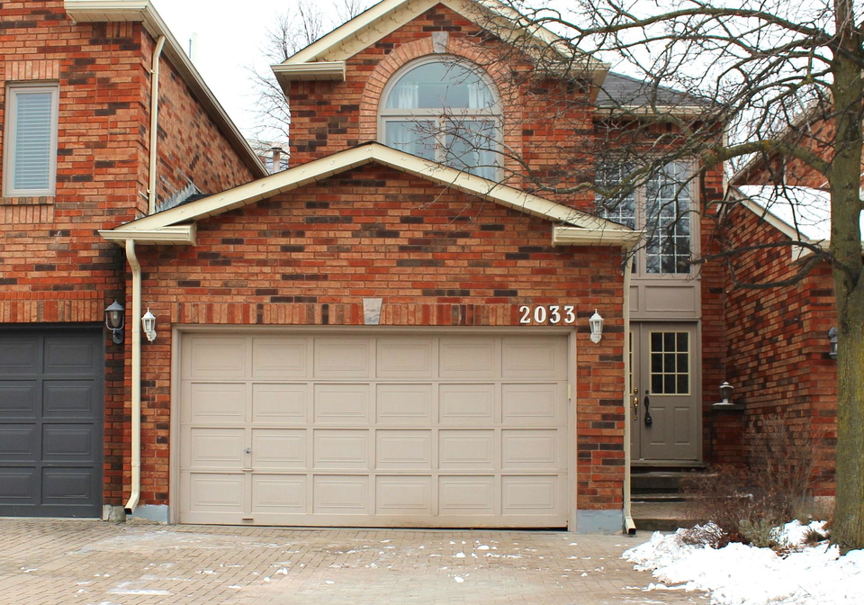 2033-lumberman-lane-oakville-ontario-w12617104
