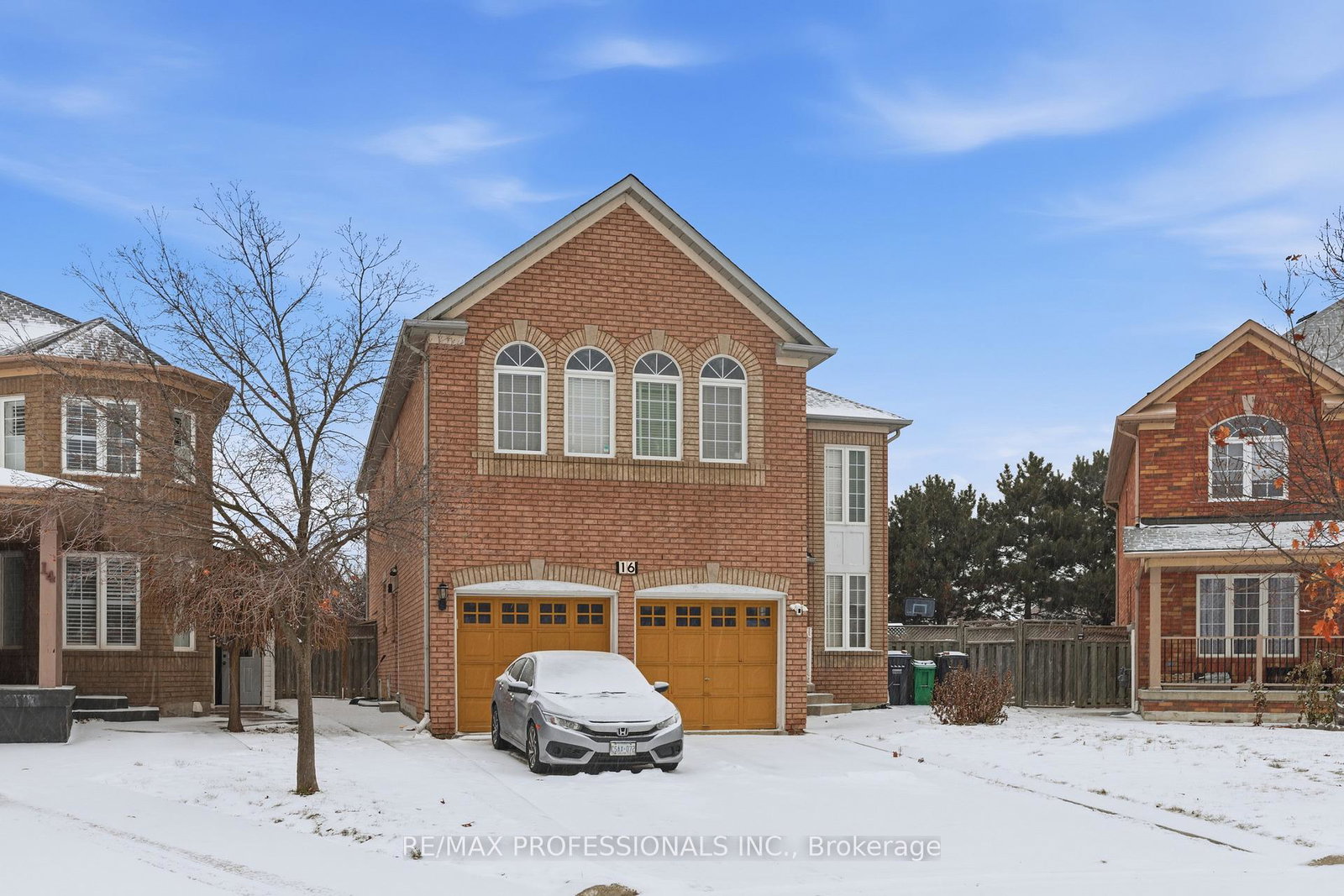 16-moss-creek-court-brampton-ontario-w12617254