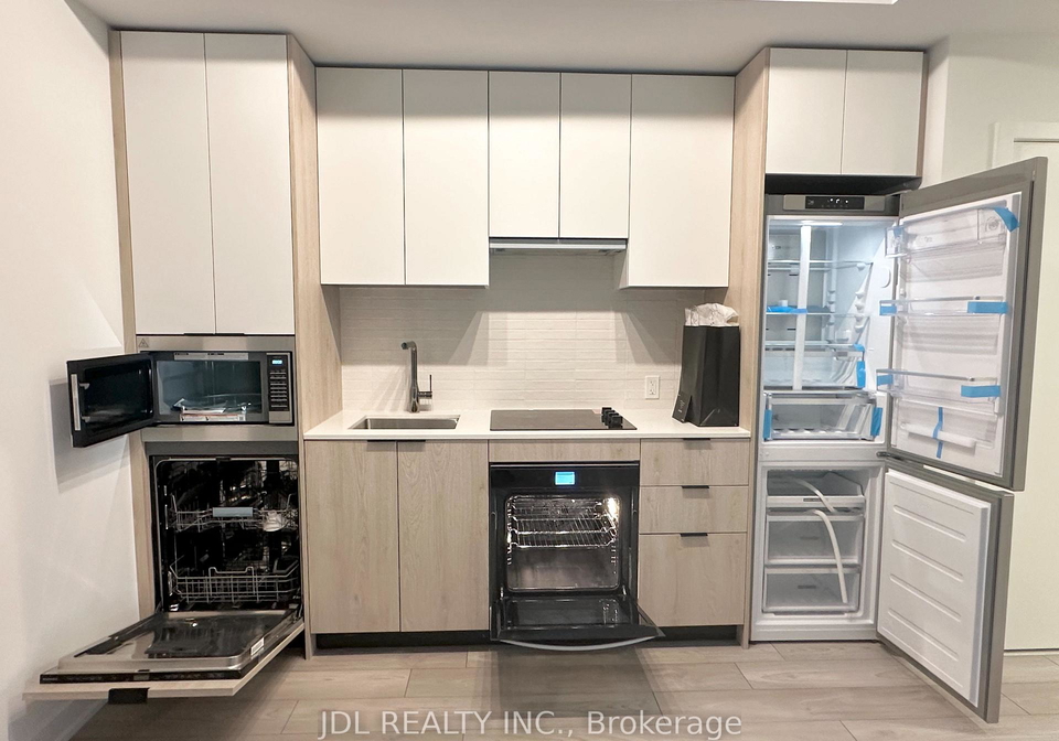 1007-the-queensway-etobicoke-ontario-w12617414