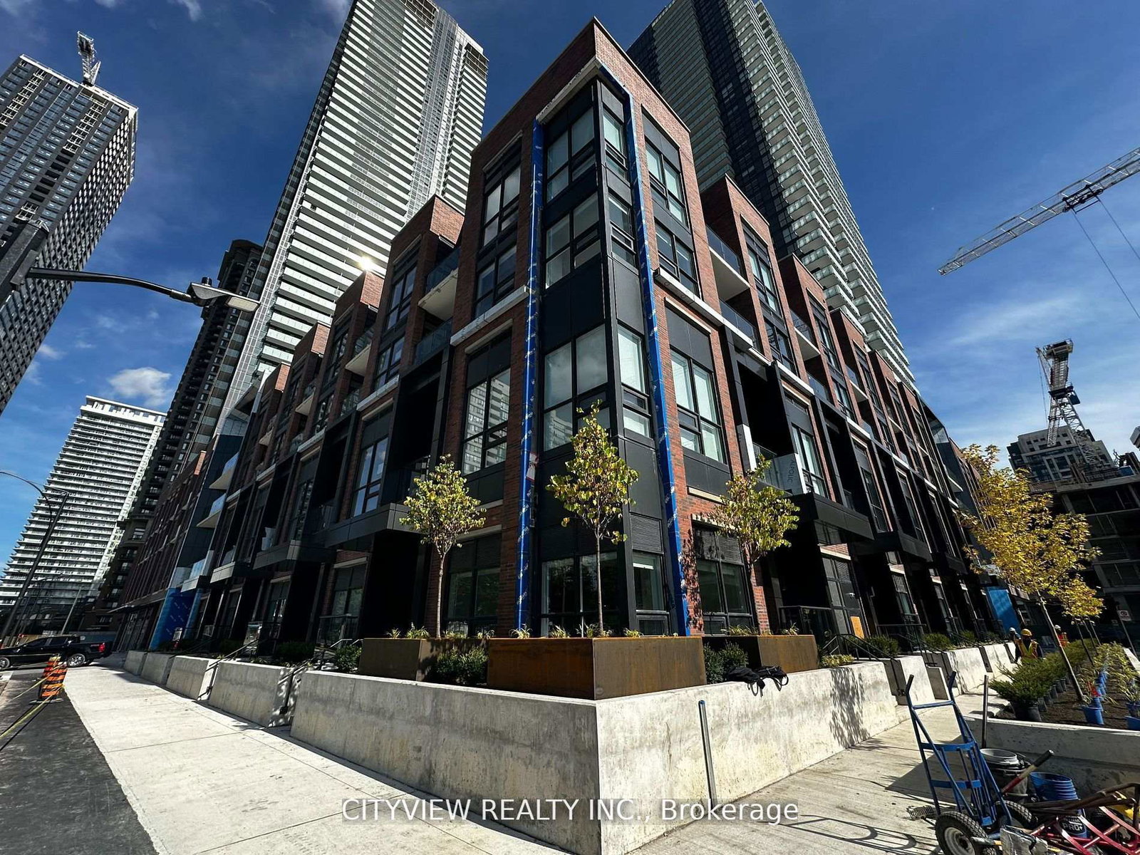 4130-parkside-village-drive-mississauga-ontario-w12621500