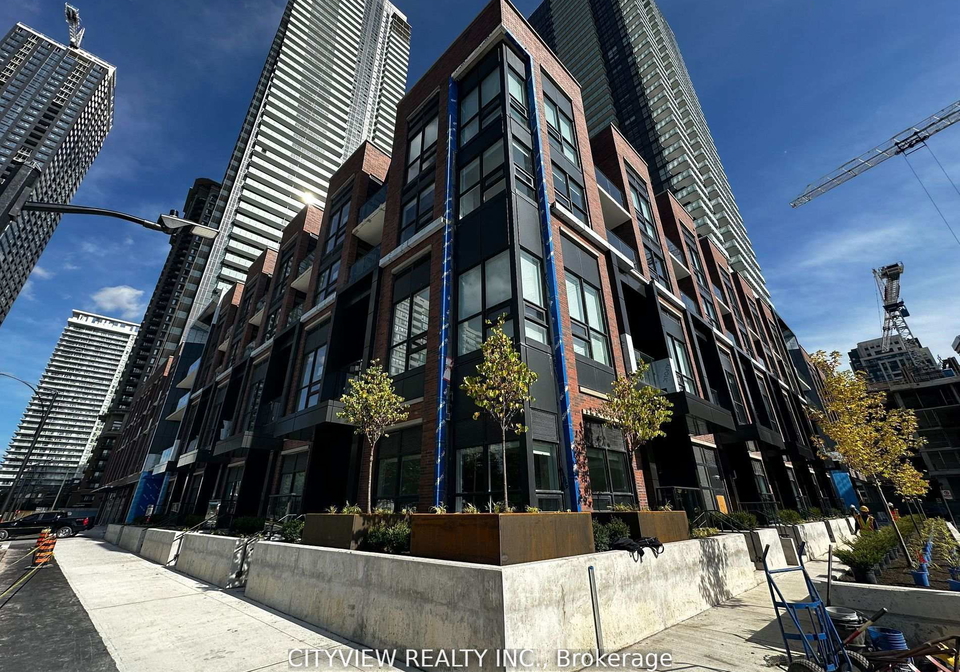 4130-parkside-village-drive-mississauga-ontario-w12621500